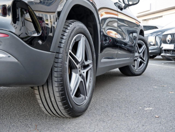 Mercedes-Benz GLA 250 e AMG Navi LED Kamera KeylessGo Klima