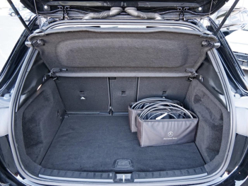 Mercedes-Benz GLA 250 e AMG Navi LED Kamera KeylessGo Klima