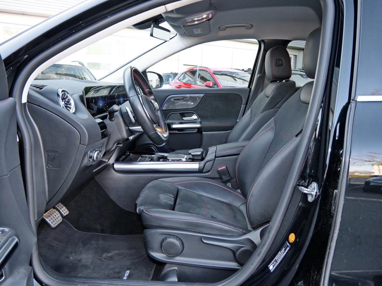 Mercedes-Benz GLA 250 e AMG Navi LED Kamera KeylessGo Klima