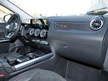 Mercedes-Benz GLA 250 e AMG Navi LED Kamera KeylessGo Klima
