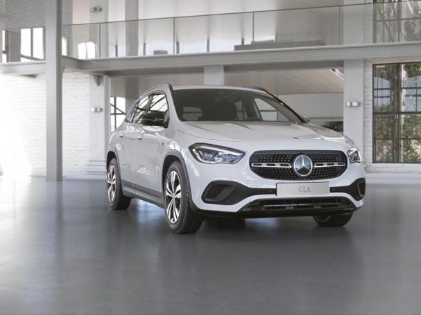 Mercedes-Benz GLA 250 e Progressive Night MBUX Navi+ AHK Kamera Mercedes-Benz GLA 250 e Progressive Night MBUX Navi+ AHK Kamera