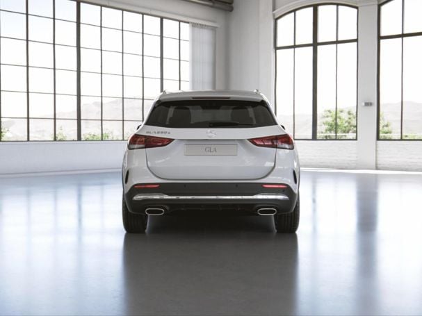 Mercedes-Benz GLA 250 e AMG MBUXNavi+ Distronic Spiegel-P 360° Mercedes-Benz GLA 250 e AMG MBUXNavi+ Distronic Spiegel-P 360°
