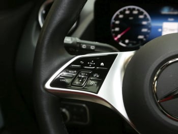 Mercedes-Benz GLA 250 e Progressive Burmester Panorama AHK