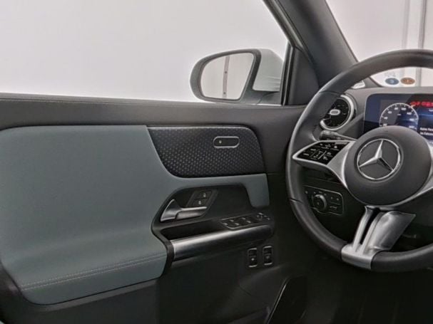 Mercedes-Benz GLA 250 e Progressive Burmester Panorama AHK Mercedes-Benz GLA 250 e Progressive Burmester Panorama AHK