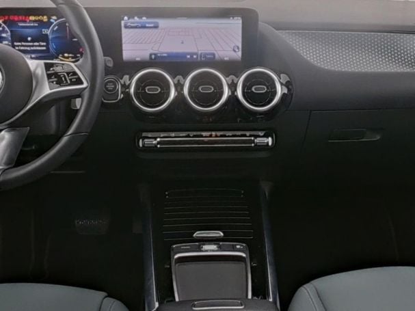Mercedes-Benz GLA 250 e Progressive Burmester Panorama AHK Mercedes-Benz GLA 250 e Progressive Burmester Panorama AHK