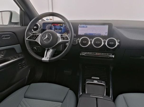 Mercedes-Benz GLA 250 e Progressive Burmester Panorama AHK Mercedes-Benz GLA 250 e Progressive Burmester Panorama AHK