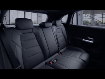 Mercedes-Benz GLA 250 e AMG Night Panorama Kamera Keyless AHK