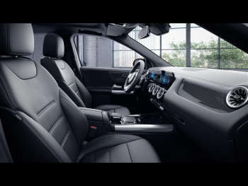 Mercedes-Benz GLA 250 e AMG Night Panorama Kamera Keyless AHK