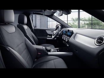 Mercedes-Benz GLA 250 e AMG Night Panorama Kamera 20 Zoll AMG