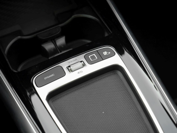 Mercedes-Benz GLA 250 e Progressive MBUX Navi Winter-Paket