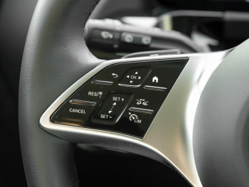 Mercedes-Benz GLA 250 e Progressive MBUX Navi Winter-Paket