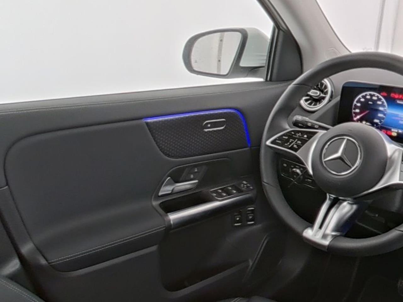 Mercedes-Benz GLA 250 e Progressive MBUX Navi Winter-Paket