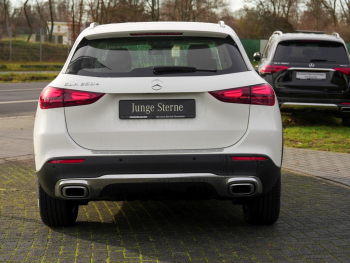 Mercedes-Benz GLA 250 e Progressive MBUX Navi Winter-Paket