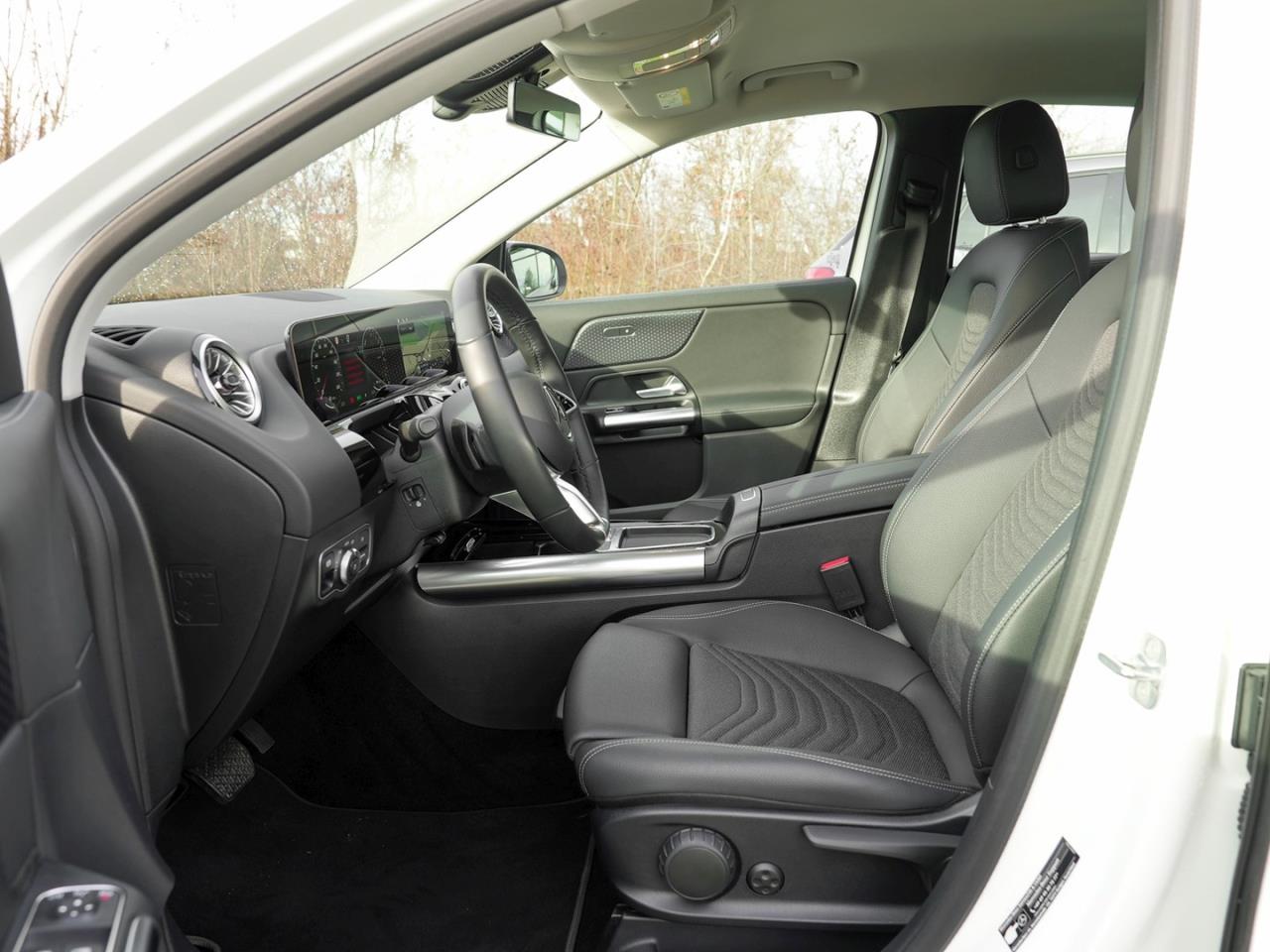 Mercedes-Benz GLA 250 e Progressive MBUX Navi Winter-Paket