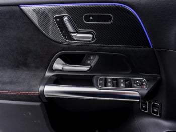 Mercedes-Benz GLA 250 e AMG Panorama Distronic  Memory 360°