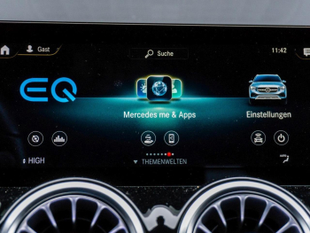 Mercedes-Benz GLA 250 e AMG Panorama Distronic  Memory 360°