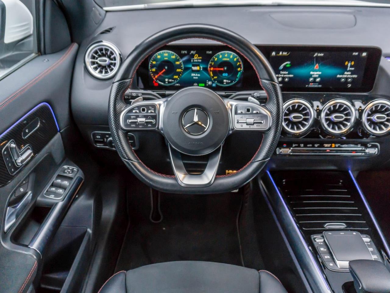 Mercedes-Benz GLA 250 e AMG Panorama Distronic  Memory 360°