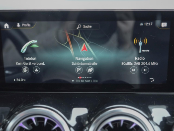 Mercedes-Benz GLA 250 e AMG Night Memory ParkP EasyP Burmester