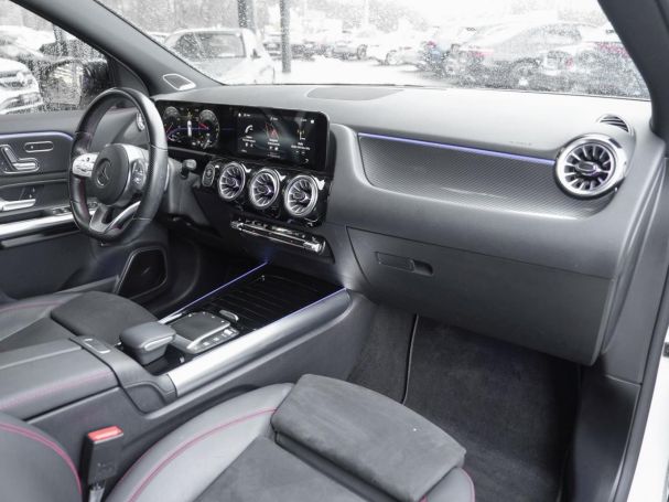 Mercedes-Benz GLA 250 e AMG Night Memory ParkP EasyP Burmester