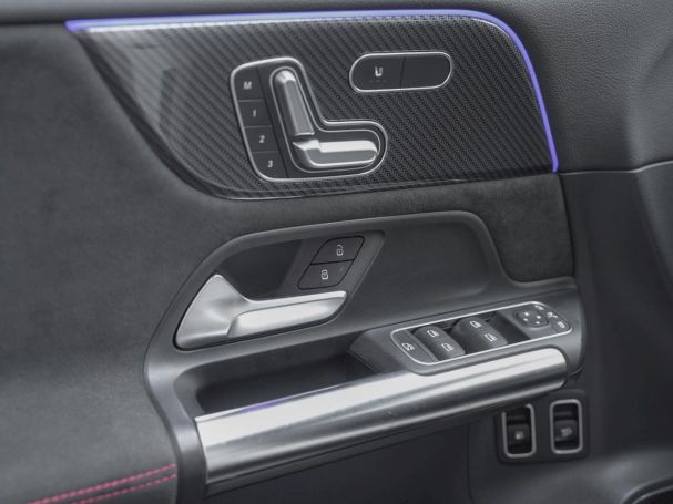 Mercedes-Benz GLA 250 e AMG Night Memory ParkP EasyP Burmester