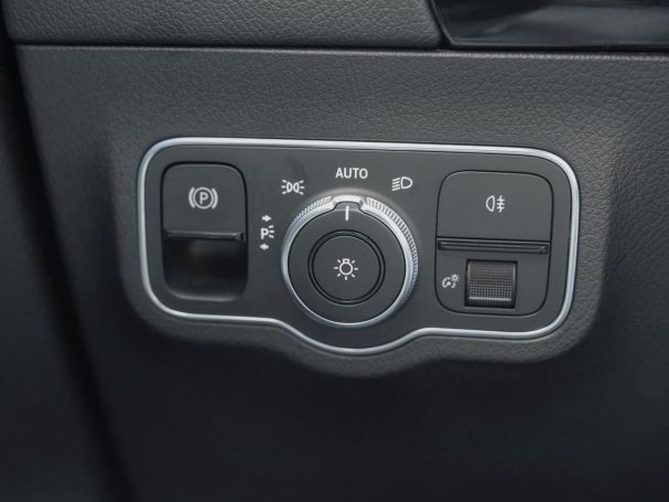 Mercedes-Benz GLA 250 e AMG Night Memory ParkP EasyP Burmester