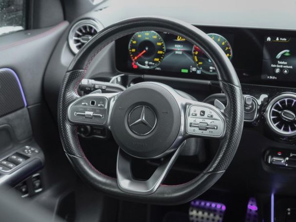Mercedes-Benz GLA 250 e AMG Night Memory ParkP EasyP Burmester