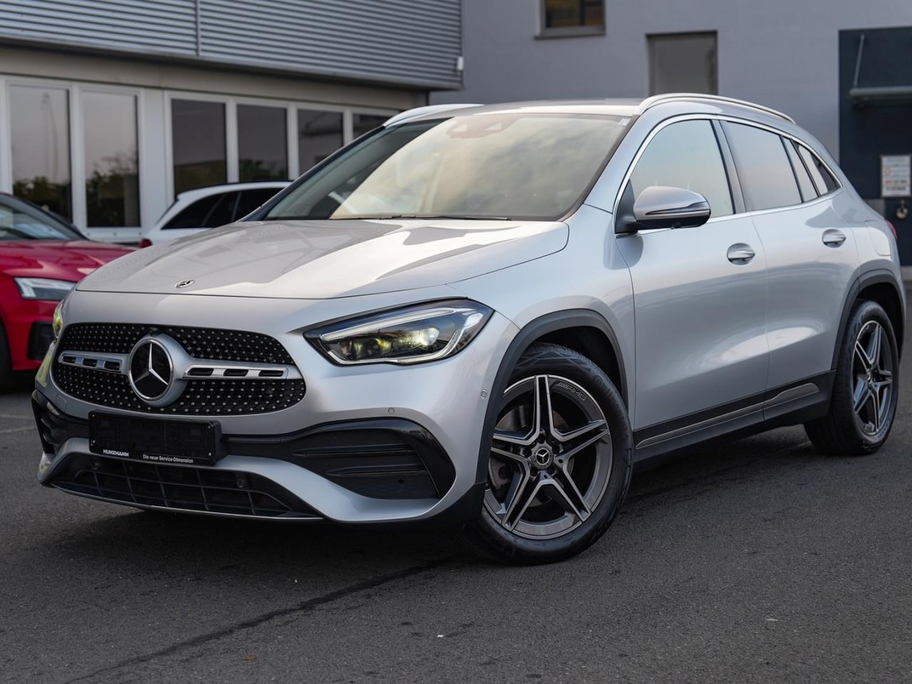 Mercedes-Benz GLA 250 AMG MBUXNavi+ Distronic Memory 360°