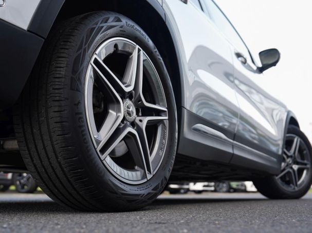 Mercedes-Benz GLA 250 AMG MBUXNavi+ Distronic Memory 360°