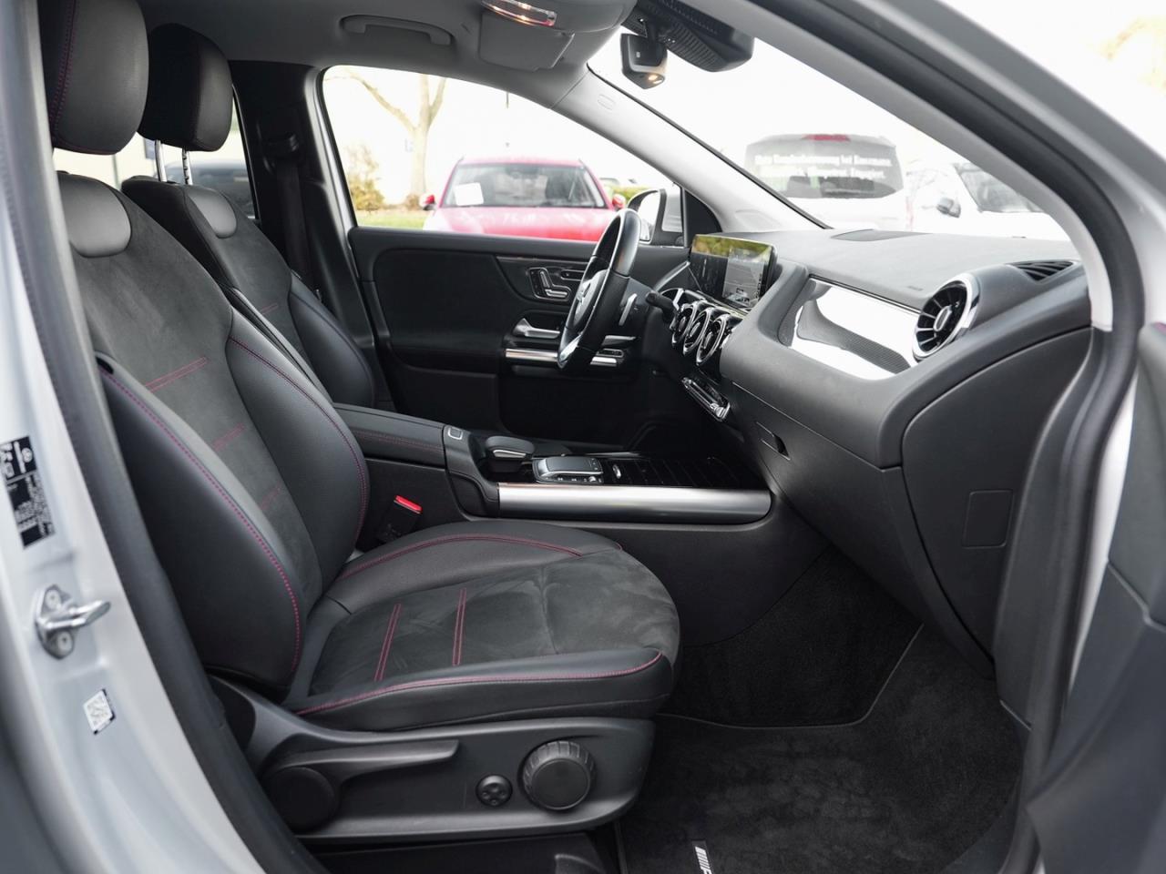 Mercedes-Benz GLA 250 AMG MBUXNavi+ Distronic Memory 360°