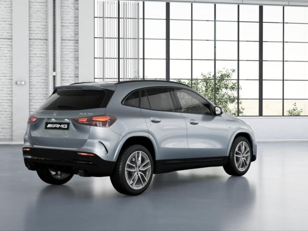 Mercedes-Benz GLA 35 AMG 4M Night Panorama Distronic Kamera