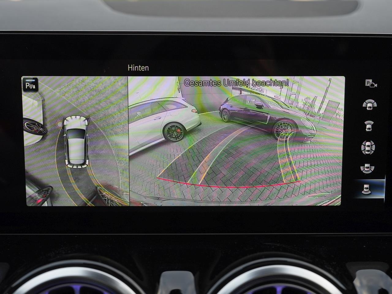 Mercedes-Benz GLA 35 AMG 4M Night Panorama Burmester Memory