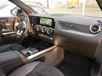 Mercedes-Benz GLA 35 AMG 4M Night Panorama Burmester Memory