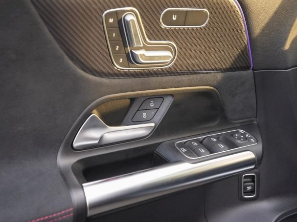 Mercedes-Benz GLA 35 AMG 4M Night Panorama Burmester Memory