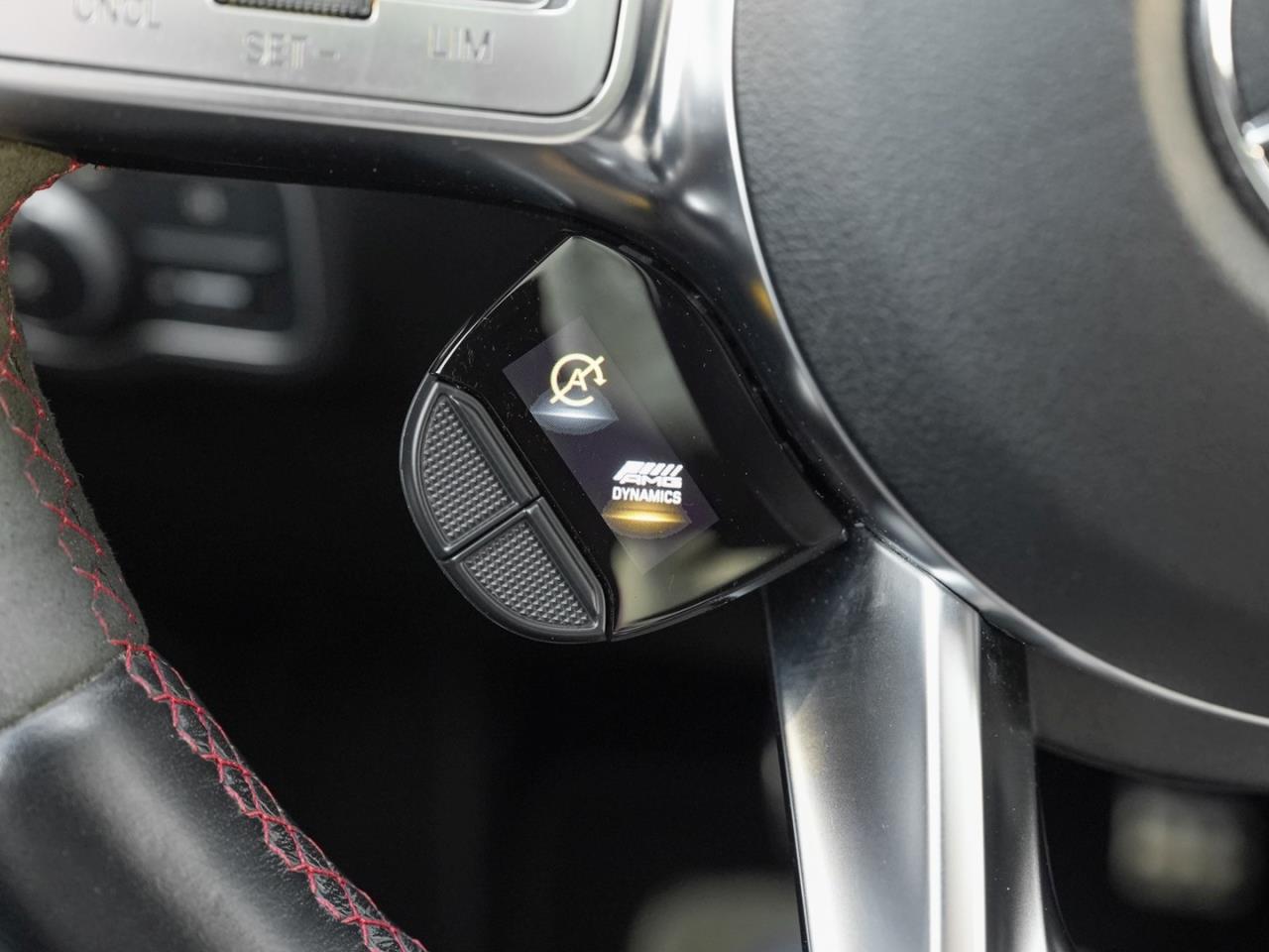 Mercedes-Benz GLA 35 AMG 4M Night Panorama Burmester Memory