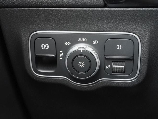 Mercedes-Benz GLA 35 AMG 4M Night Panorama Burmester Memory