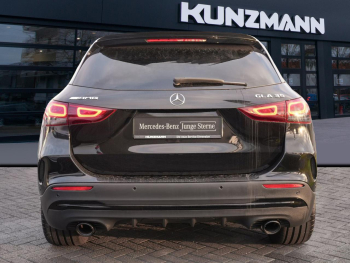Mercedes-Benz GLA 35 AMG 4M Night Panorama Burmester Memory