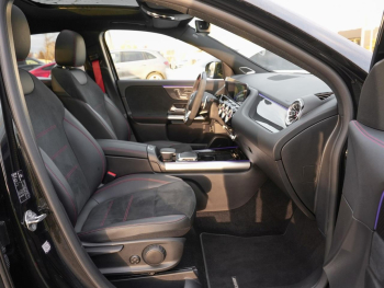 Mercedes-Benz GLA 35 AMG 4M Night Panorama Burmester Memory