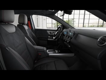 Mercedes-Benz GLA 35 AMG 4M Night Panorama Memory Distronic