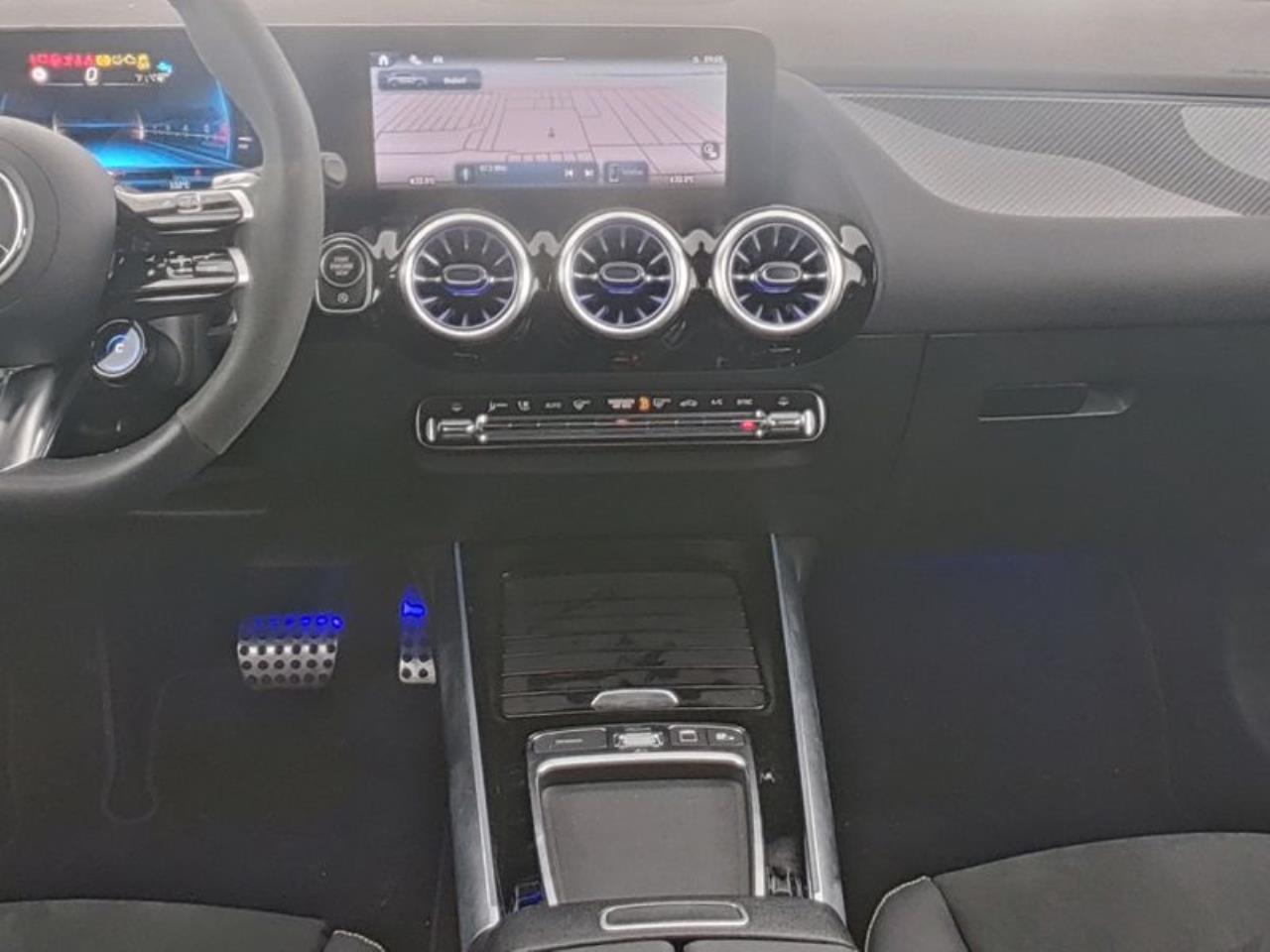 Mercedes-Benz GLA 45 AMG S 4M+ Night Distronic Burmester 360°