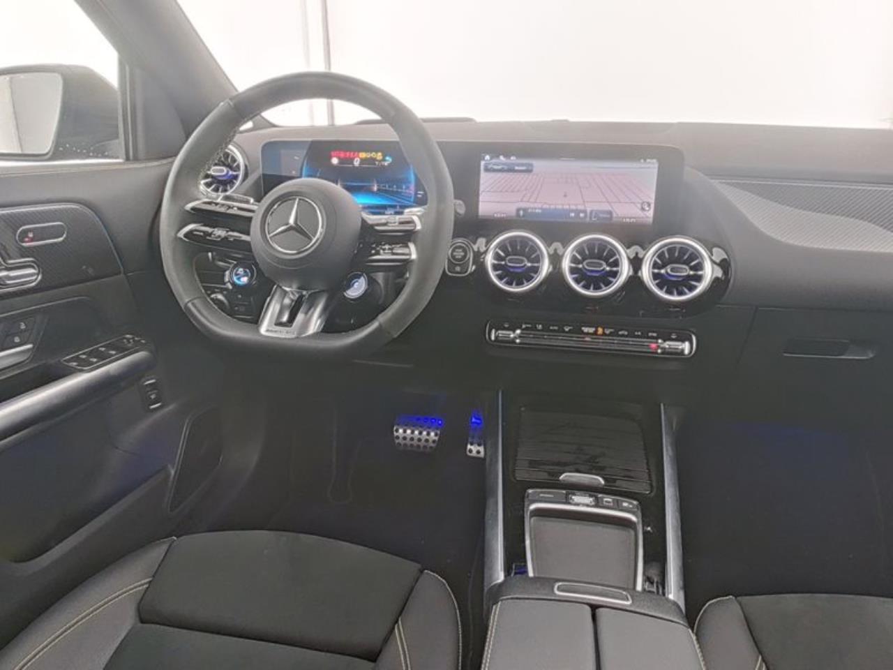 Mercedes-Benz GLA 45 AMG S 4M+ Night Distronic Burmester 360°