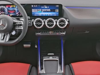 Mercedes-Benz GLA 45 AMG S 4M+ Night MBUX Distronic Panorama