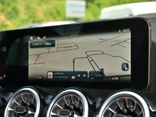 Mercedes-Benz GLA 45 AMG S 4M+ Night MBUX Distronic Panorama Mercedes-Benz GLA 45 AMG S 4M+ Night MBUX Distronic Panorama