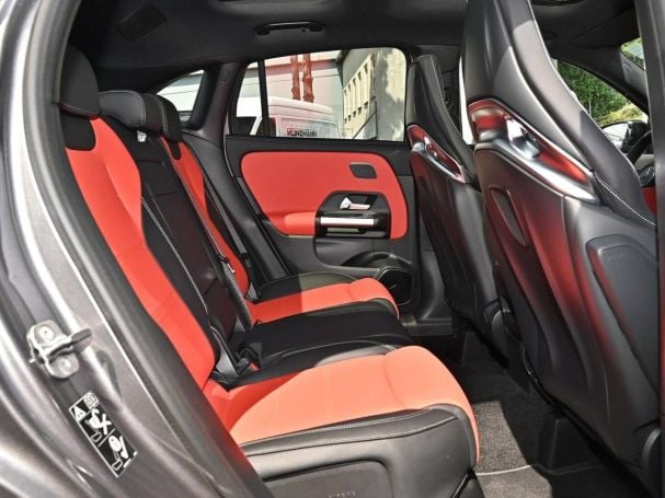 Mercedes-Benz GLA 45 AMG S 4M+ Night MBUX Distronic Panorama Mercedes-Benz GLA 45 AMG S 4M+ Night MBUX Distronic Panorama