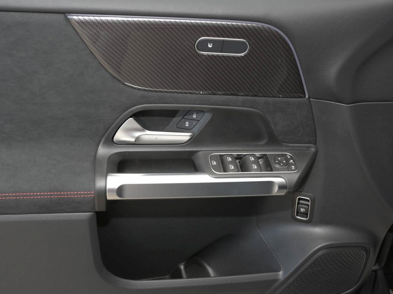 Mercedes-Benz GLB 180 d AMG MBUX Navi-Prem SpurH Kamera AHK