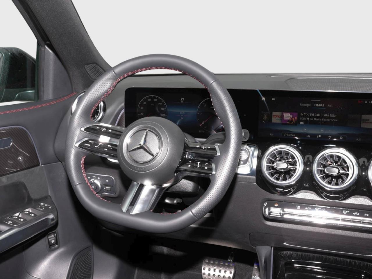 Mercedes-Benz GLB 180 d AMG Navi-Prem EasyPack AHK Kamera