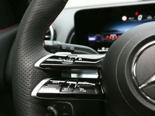 Mercedes-Benz GLB 180 d AMG Night Distronic Burmester AHK 360° Mercedes-Benz GLB 180 d AMG Night Distronic Burmester AHK 360°