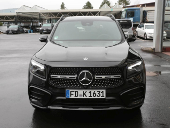 Mercedes-Benz GLB 180 d AMG Night Distronic Burmester AHK 360°