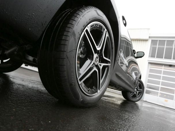 Mercedes-Benz GLB 180 d AMG Night Distronic Burmester AHK 360° Mercedes-Benz GLB 180 d AMG Night Distronic Burmester AHK 360°