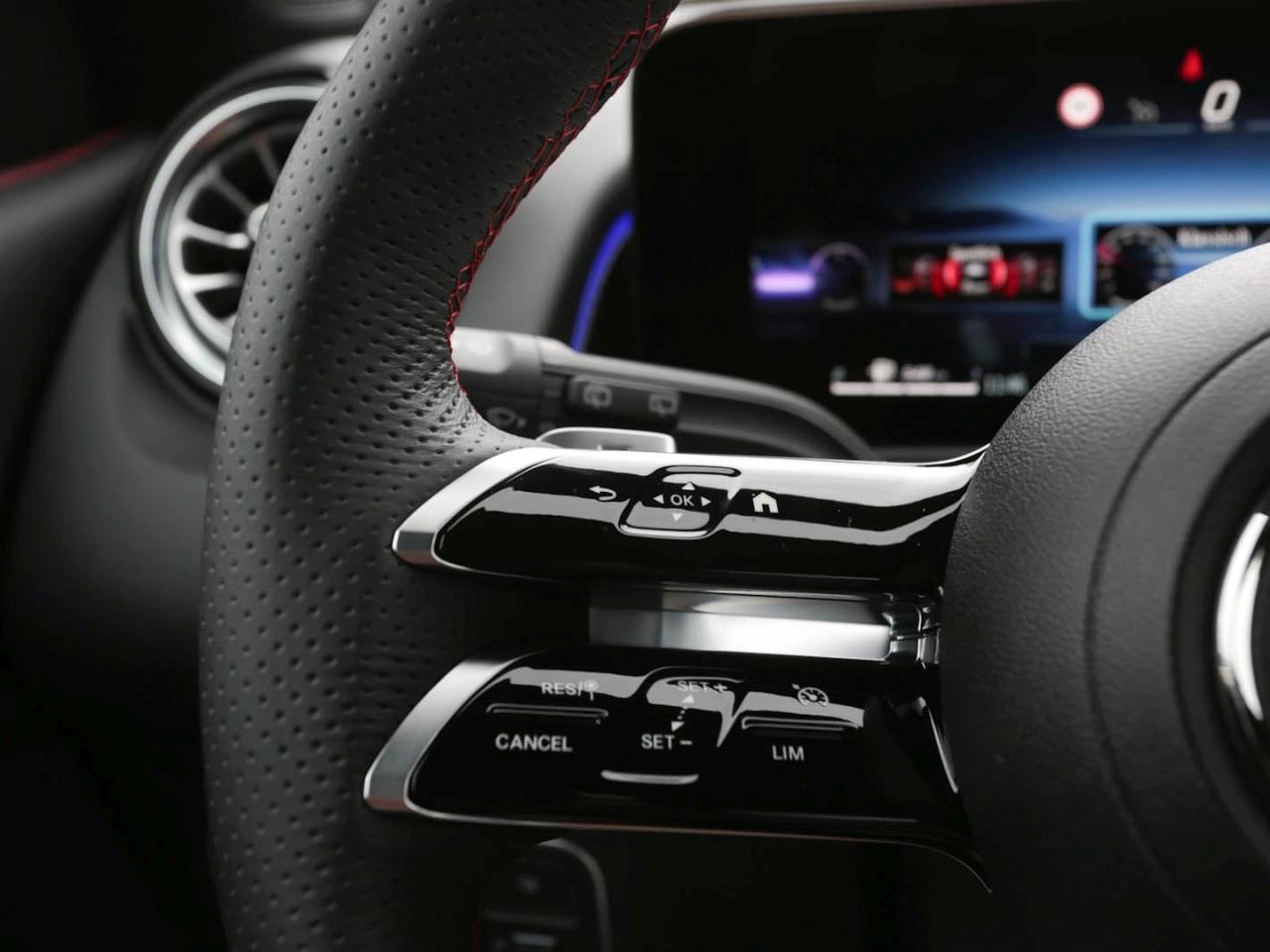 Mercedes-Benz GLB 180 d AMG Night Navi AHK Advanced Sound