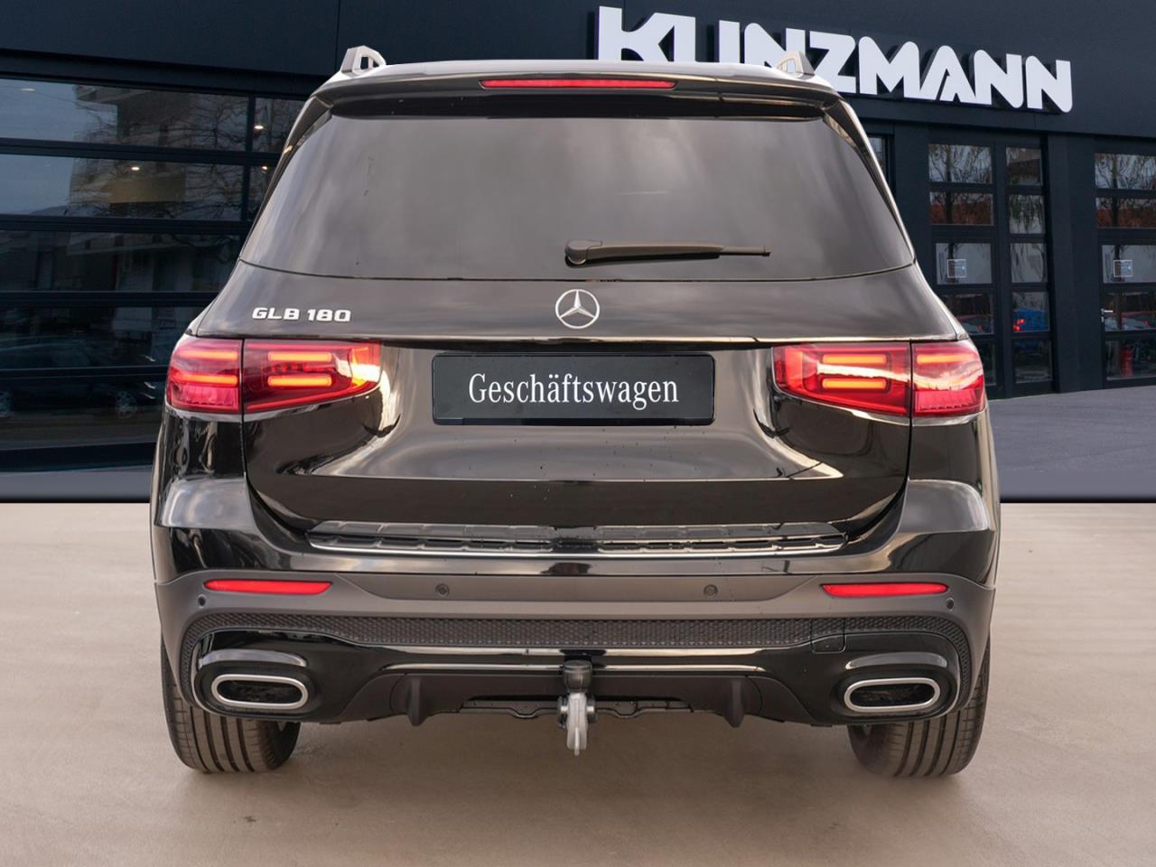 Mercedes-Benz GLB 180 AMG Night Navi-Prem AHK Kamera Burmester